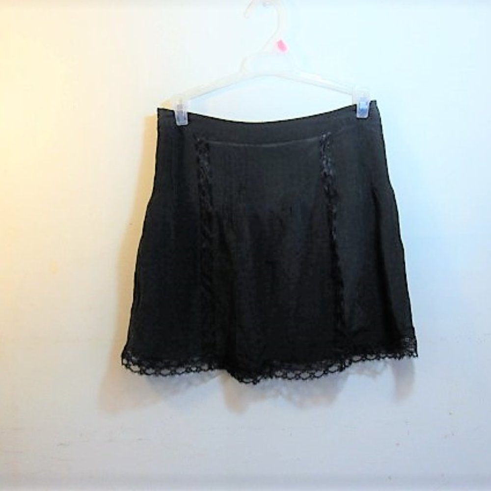 Cottagecore Short Mini Skirt W/ Lace Trim Solid Black Kimchi Blue 0